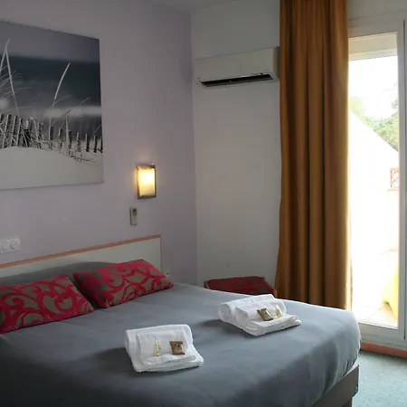 Hotel The Originals City, Relax'otel, 3*