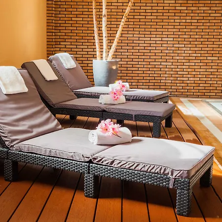 Hotel The Originals City, Relax'otel, Le Barcarès