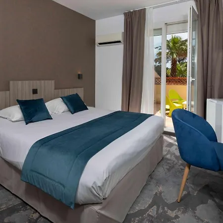 Hotel The Originals City, Relax'otel,