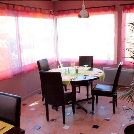 The Originals City, Relax'otel, 3*